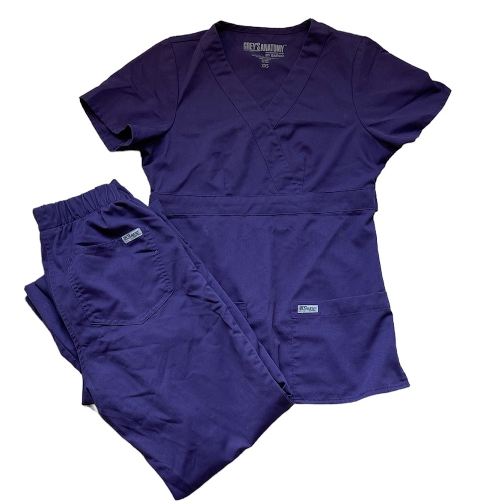 Grey’s Anatomy Purple Scrub Set in Rare XXS Petite Pants